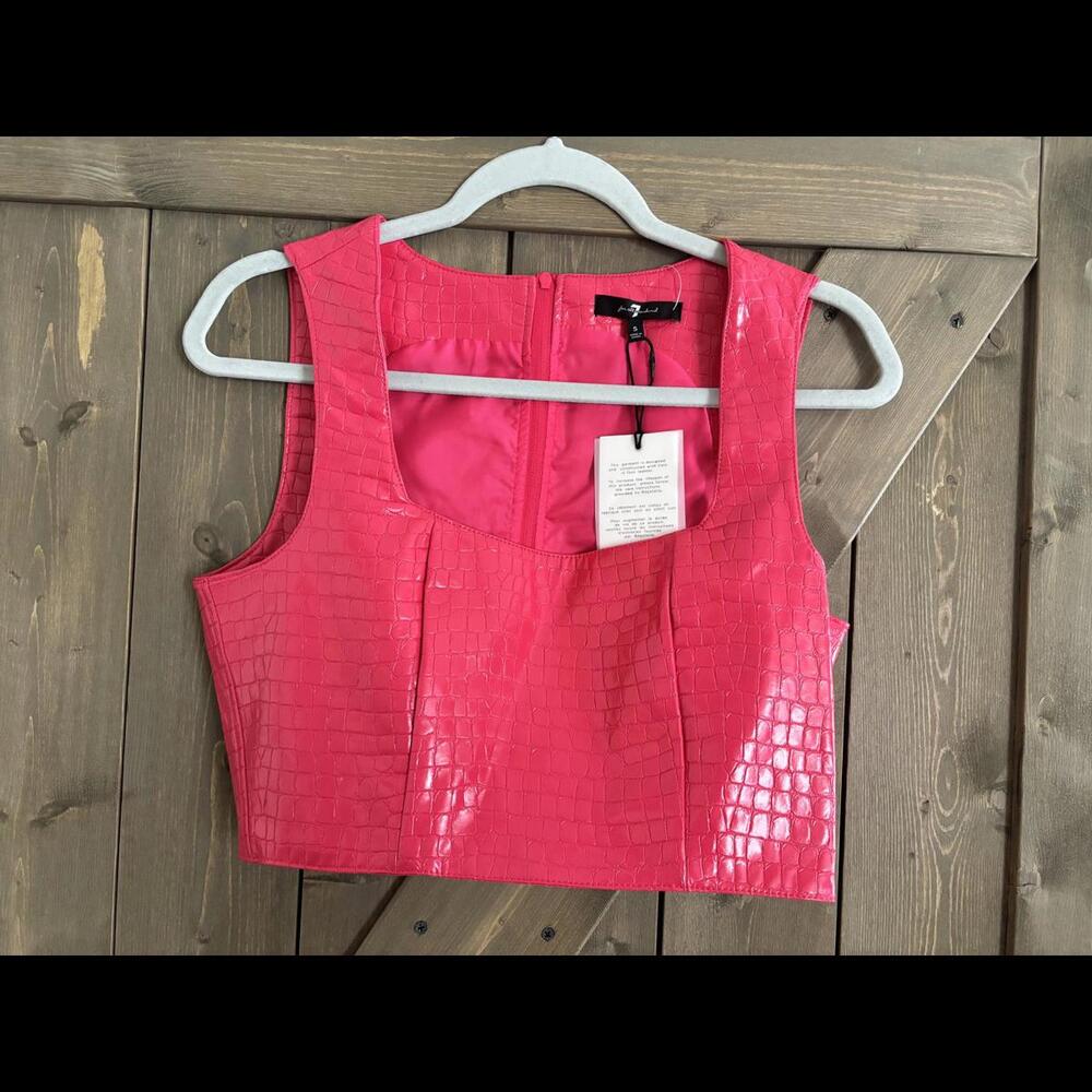 7 for all mankind crop top NWT pink crocodile small